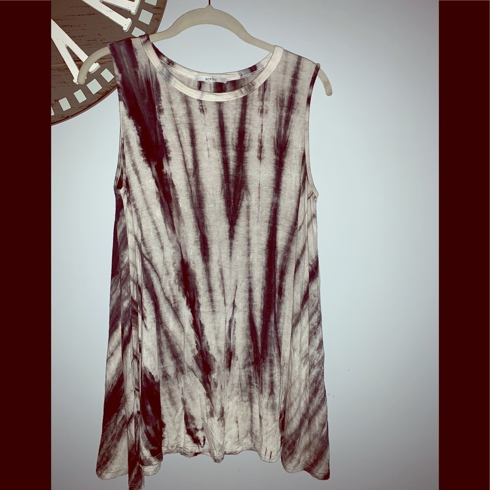 3/20🌟Ace I tie dyed swing tank size medium
